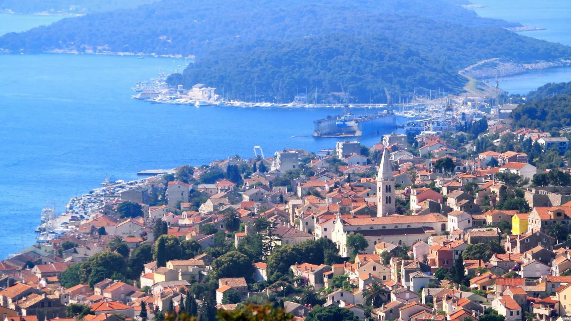 Seaside Apartments With A Swimming Pool Losinj, Losinj - 22580 Mali Losinj