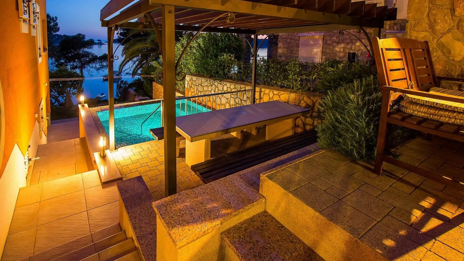 Seaside Apartments With A Swimming Pool Losinj, Losinj - 22580 Mali Losinj 0*,