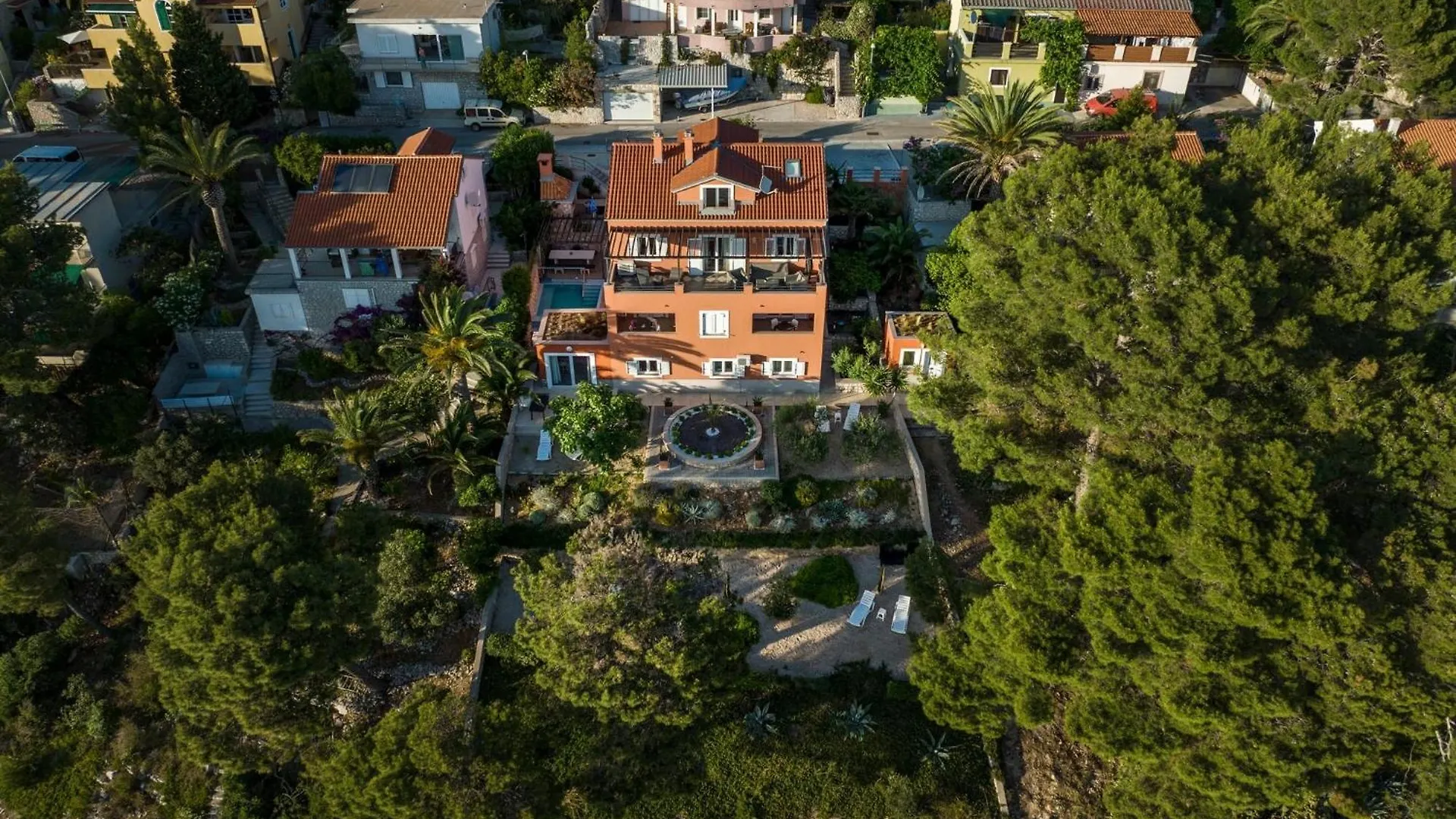 Seaside Apartments With A Swimming Pool Losinj, Losinj - 22580 Mali Losinj Croatia