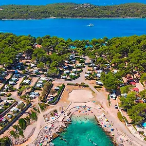Kemp Village Poljana, Mali Lošinj